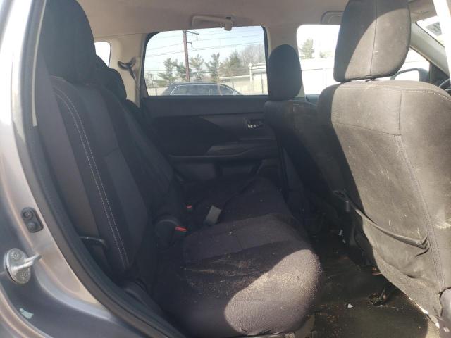 JA4AZ3A38JZ053346 Mitsubishi Outlander Se