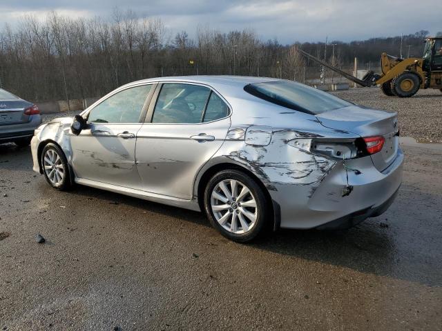 4T1B11HK1JU631282 Toyota CAMRY L