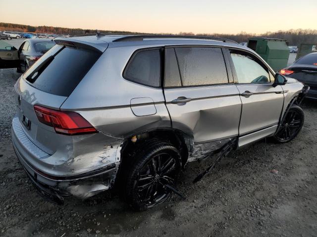 3VVCB7AX9NM054074 Volkswagen Tiguan Se R-line Black