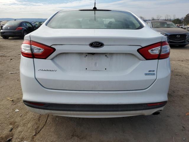 3FA6P0HD6FR251455 Ford FUSION SE