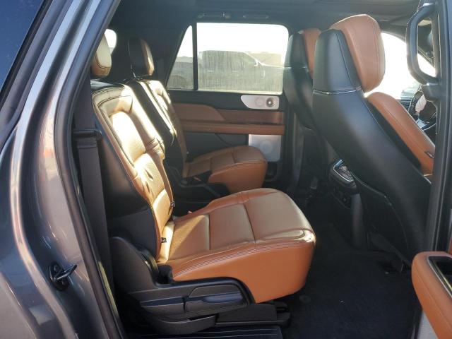 5LMJJ3LT9MEL10836 Lincoln Navigator L Reserve