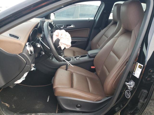WDCTG4EB6JJ483669 Mercedes-Benz GLA 250