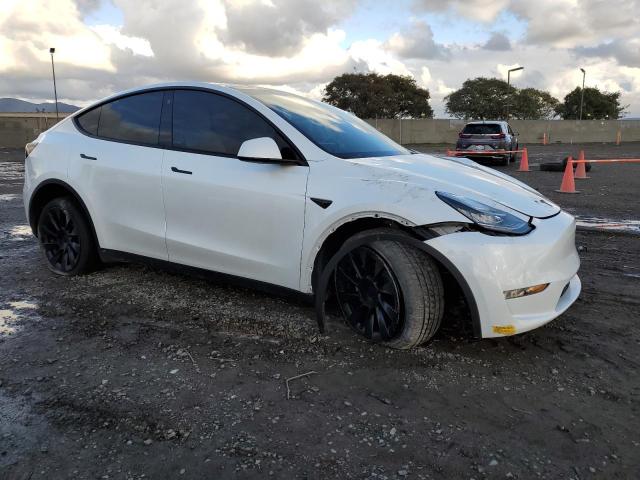 7SAYGDEE4NF467038 Tesla Model Y