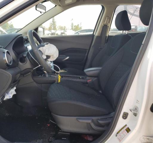 3N1CP5CV4NL491585 Nissan KICKS SV