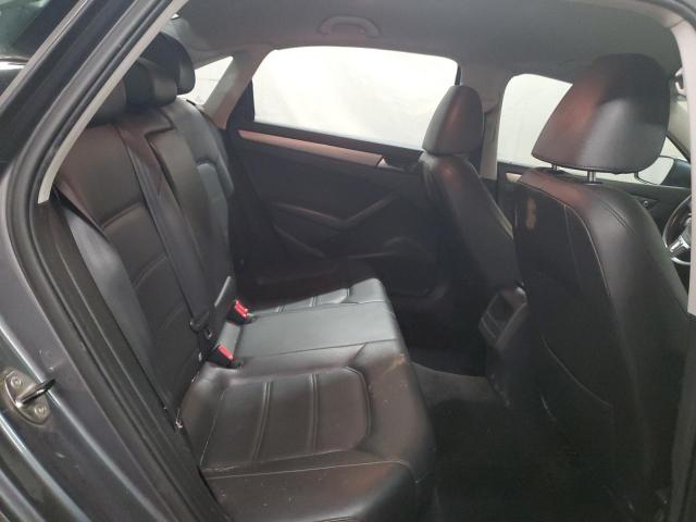 1VWAT7A37EC040365 Volkswagen PASSAT S