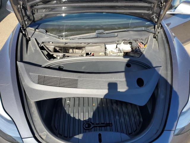 5YJ3E1EA4LF797672 Tesla MODEL 3