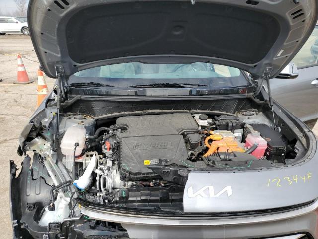 KNDCT3LE8P5037663 KIA NIRO SX