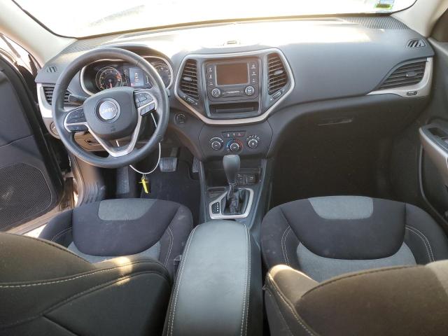 1C4PJLCB5JD615731 Jeep Cherokee Latitude