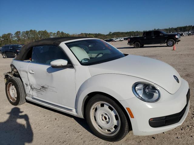 3VW517AT4FM809136 Volkswagen Beetle 1.8t