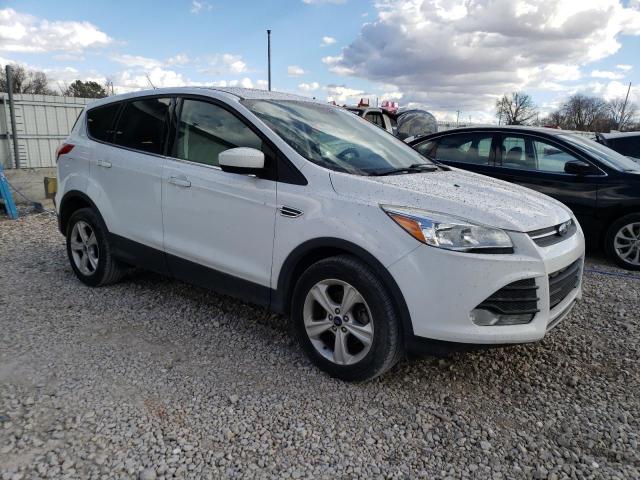 1FMCU0GX6GUC58557 Ford ESCAPE SE