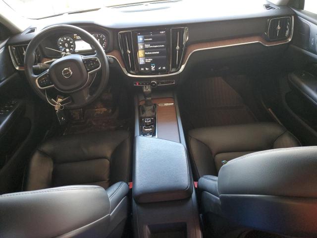 7JR102FK2LG030977 Volvo S60 T5 Momentum