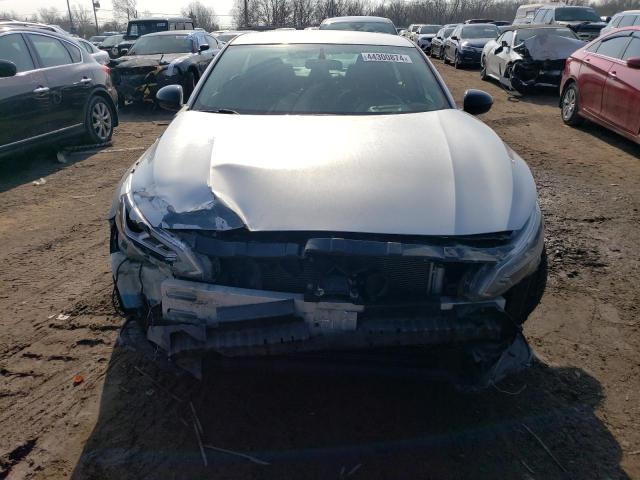 1N4BL4CV3KC127640 Nissan ALTIMA SR
