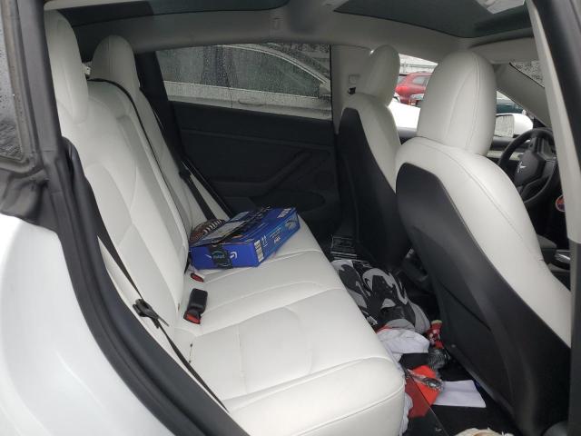 5YJ3E1EC8NF339279 Tesla MODEL 3