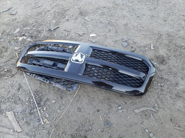 1C6RR7GT2ES246492 RAM 1500 Slt