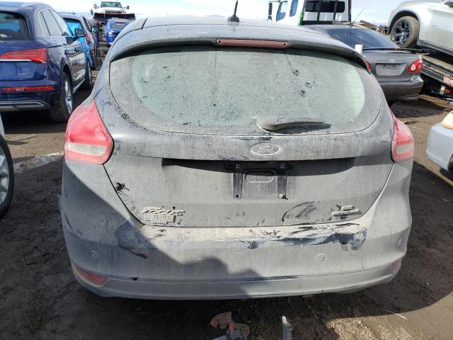 1FADP3K27GL329595 Ford FOCUS SE