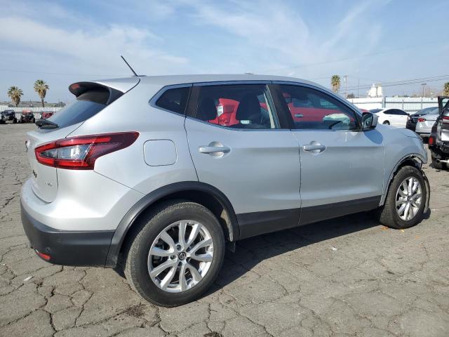 JN1BJ1AW4MW662619 Nissan Rogue Sport S