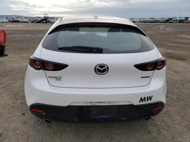 JM1BPBNM6K1142118 Mazda 3 Premium