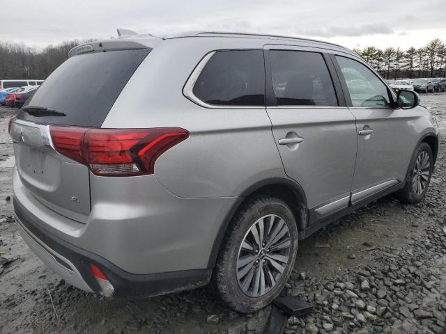 JA4AD3A31LJ000715 Mitsubishi Outlander Se