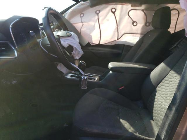 3GNAXKEX8JL180468 Chevrolet EQUINOX LT