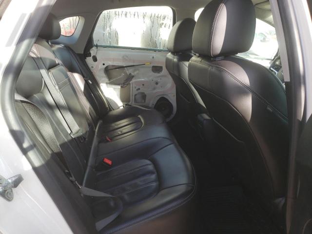 1G4PT5SV1F4204301 Buick Verano Premium