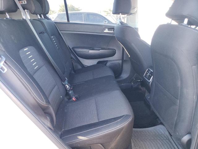 KNDPM3AC1J7381069 KIA Sportage Lx