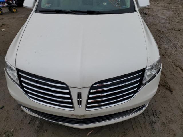2LMHJ5ATXJBL00750 Lincoln MKT