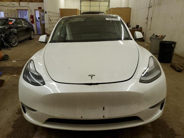 7SAYGDEF8NF372779 Tesla Model Y