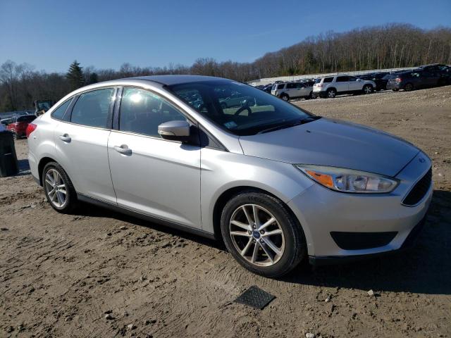 1FADP3F21HL231593 Ford FOCUS SE