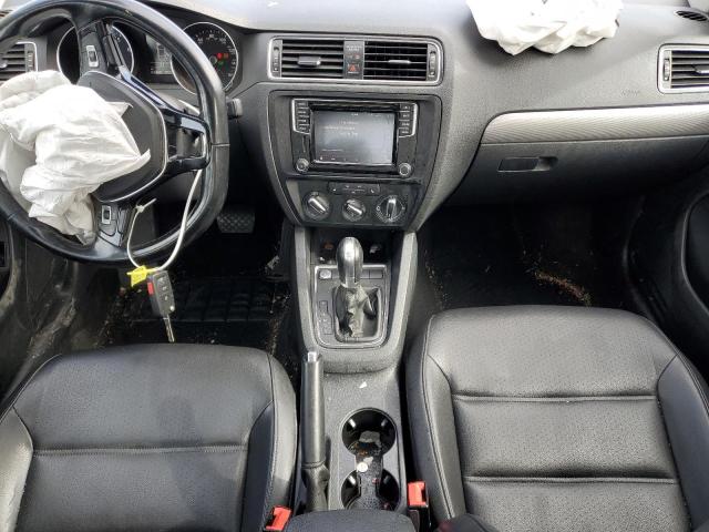 3VWDB7AJXHM386640 Volkswagen JETTA SE