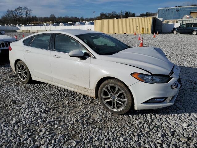 3FA6P0H76HR396699 Ford FUSION SE
