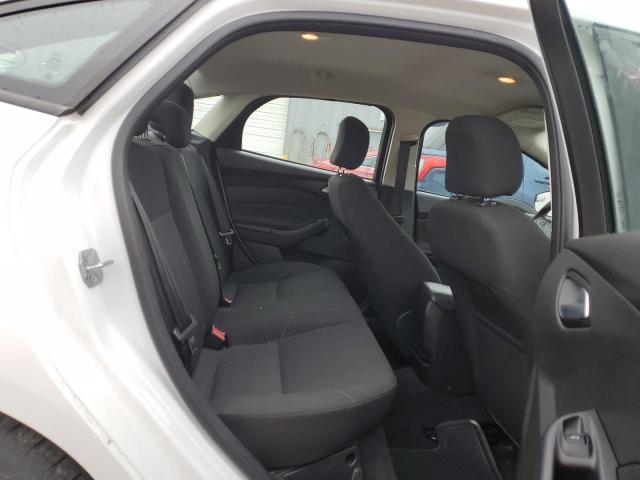 Ford FOCUS SE 2015 1FADP3F21FL342965 Image 10