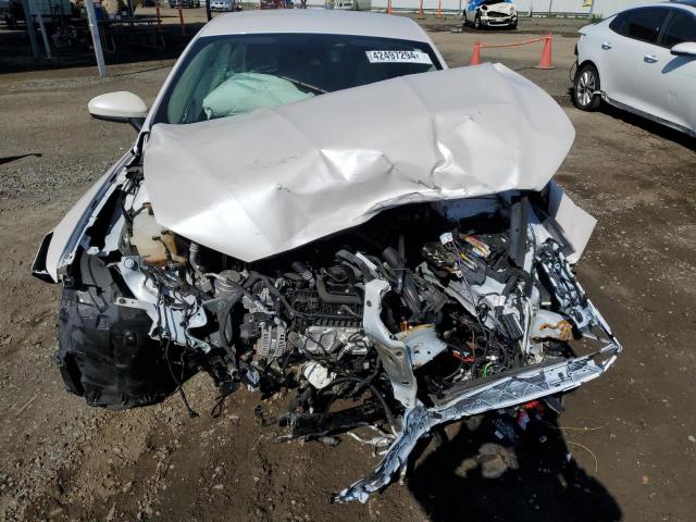 3FA6P0HD7KR233282 Ford FUSION SE