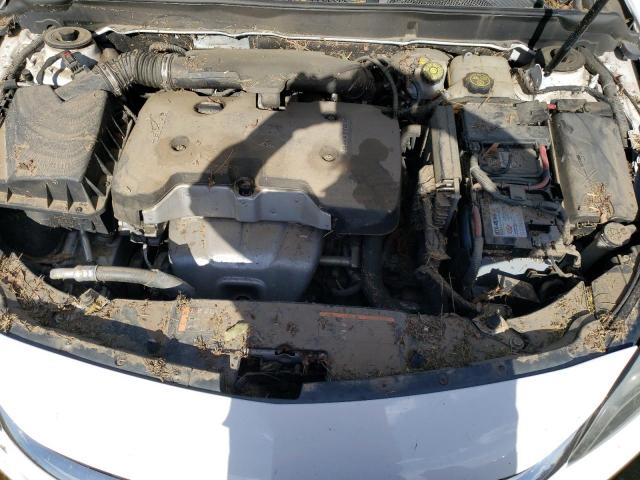 1G11D5SL5FF161858 Chevrolet MALIBU 2LT