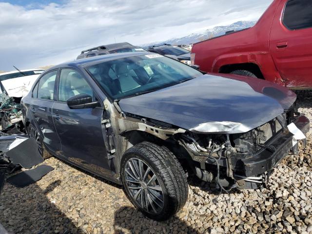 3VWD17AJ0GM244962 Volkswagen Jetta Sport