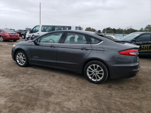 3FA6P0LU9KR261799 Ford FUSION SE