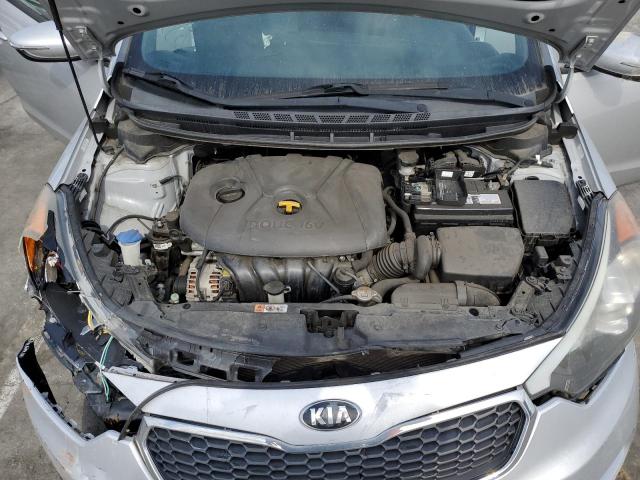 KNAFX4A61G5582331 KIA FORTE LX
