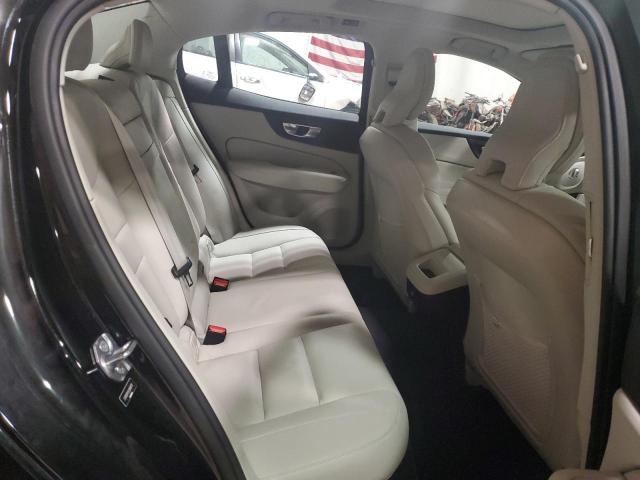 7JR102FK1LG048712 Volvo S60 T5 Momentum
