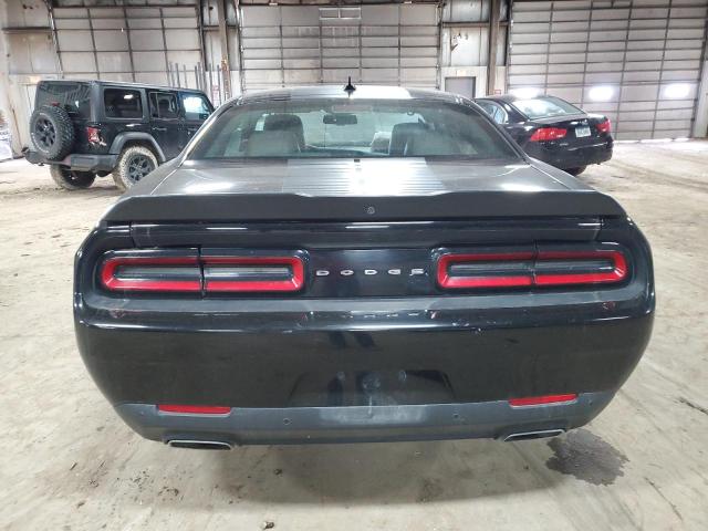 2C3CDZAG8GH256219 Dodge Challenger Sxt