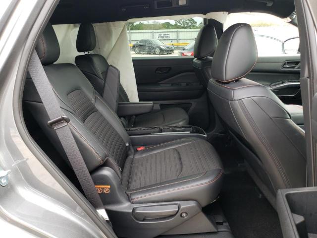5N1DR3BD4PC244103 Nissan Pathfinder Sv