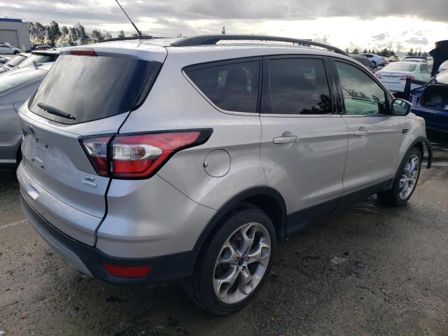 1FMCU0G96HUE38222 Ford ESCAPE SE