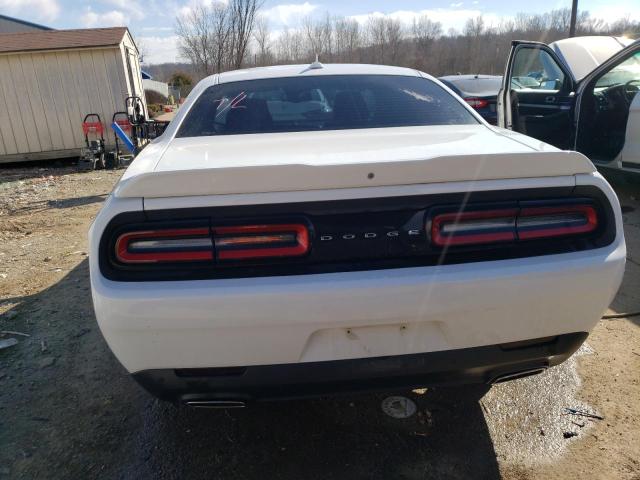 2C3CDZAG4GH120427 Dodge Challenger Sxt