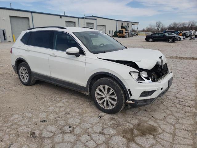 3VV2B7AX1KM140468 Volkswagen TIGUAN SE