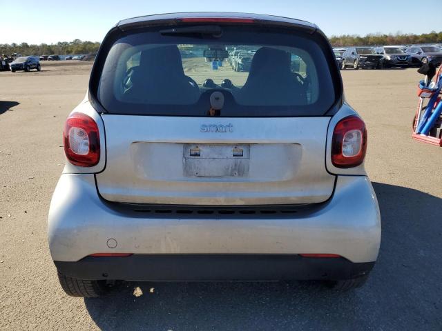 WMEFJ5DA3GK060619 Smart Fortwo