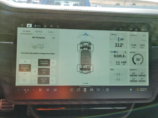 7PDSGABA9PN010225 Rivian R1s Adventure