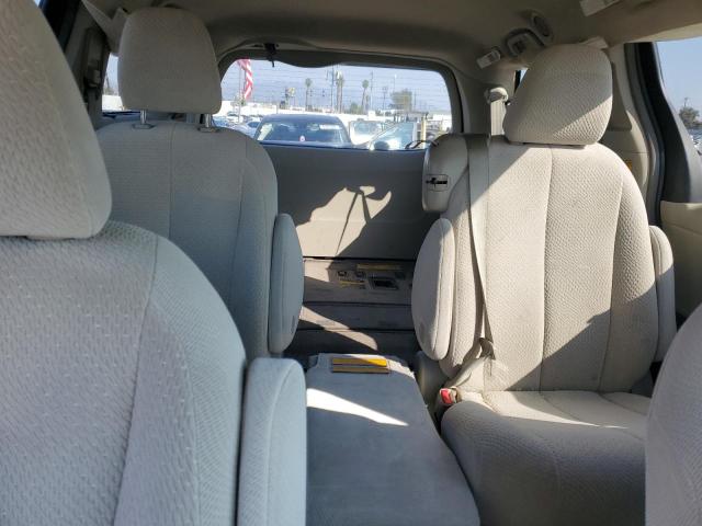 5TDKK3DC4ES490892 Toyota SIENNA LE