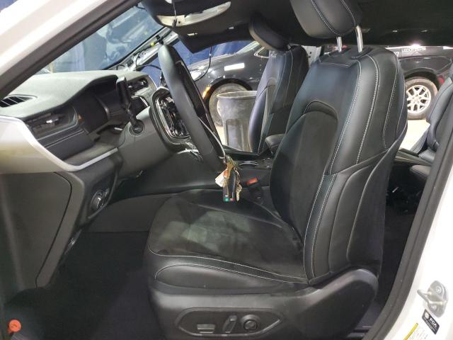 1C4RJKAG6P8870830 Jeep Grand Cherokee L Laredo