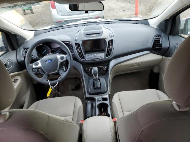 1FMCU0GX1GUA19658 Ford ESCAPE SE