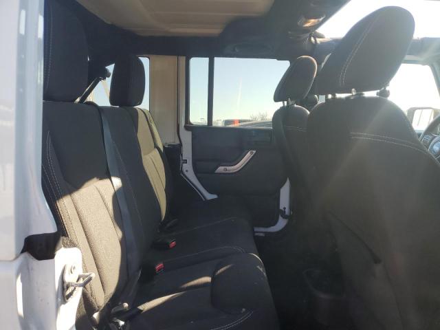 1C4BJWEG9EL230284 Jeep Wrangler Unlimited Sahara