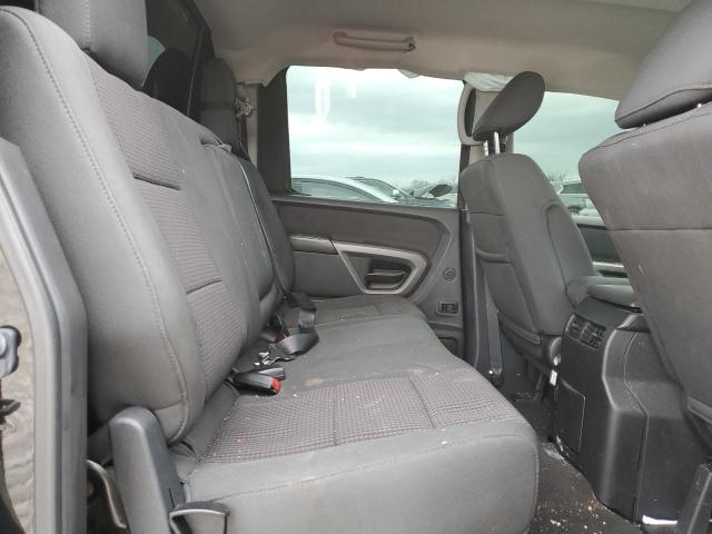 1N6AA0EC5FN505805 Nissan TITAN S