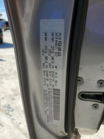 1C4PJLCB8JD511119 Jeep Cherokee Latitude